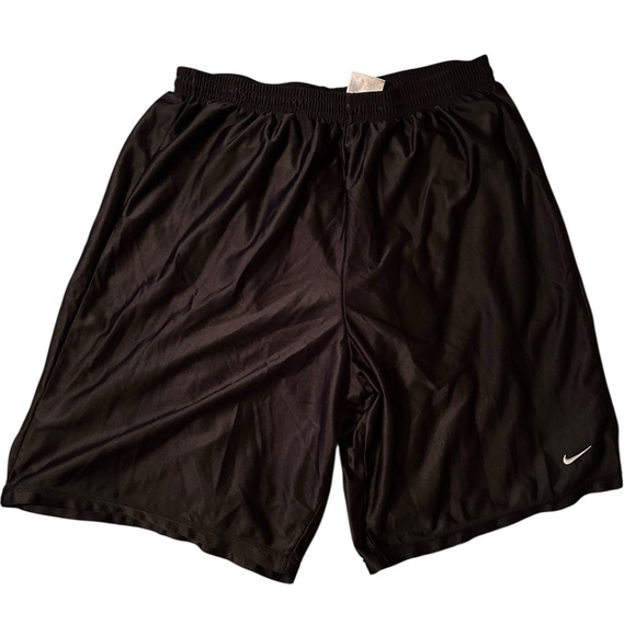 VTG 90s Nike Men’s XL Black Basketball Shorts Athletic Retro‎ Swoosh - Picture 1 of 3